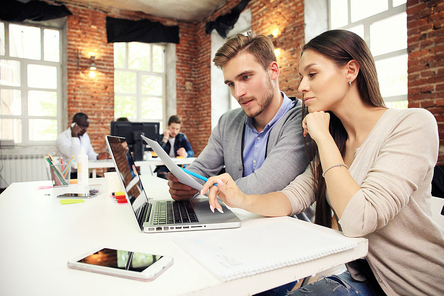 In sieben Schritten zu einem aussagekräftigen Arbeitgeberprofil csm Fotolia 164400086 L ec45f20a1a