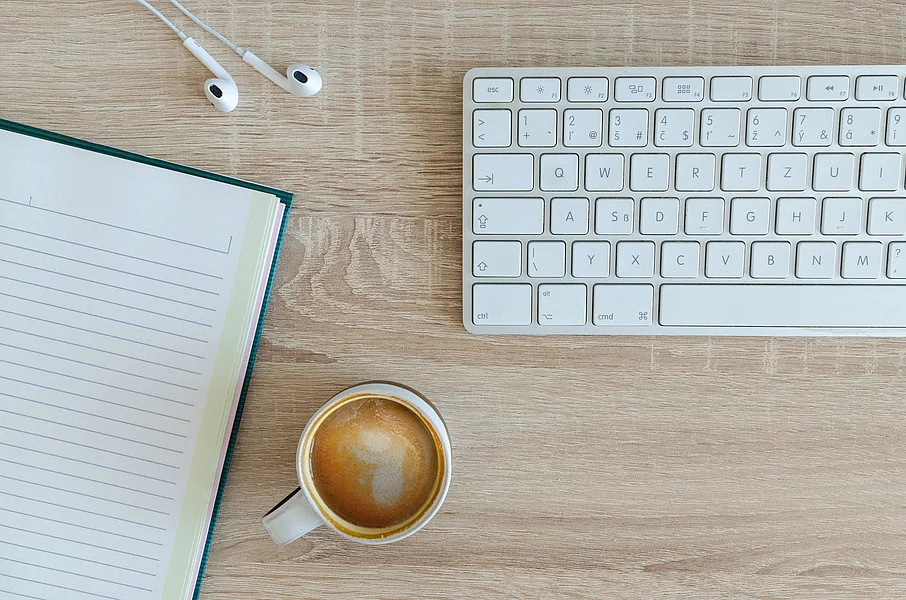 Digitale Gehaltszettel – schon umgestiegen? csm lukas blazek GnvurwJsKaY unsplash 7545311ae1